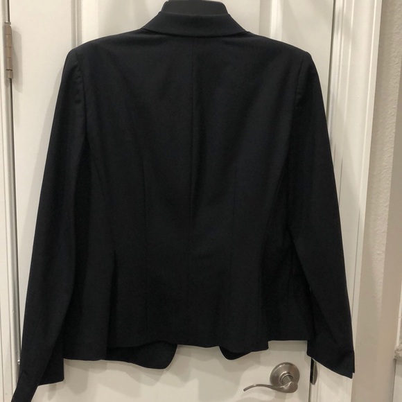 Lafayette 148 NY Black Virgin Wool Blazer Sz 10 - Picture 4 of 7